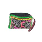 Small Shipibo Pouch – Ponte Kené Pattern Black-Pink-Green