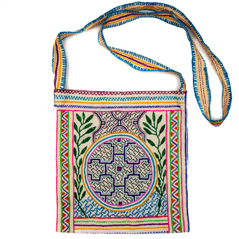 Shipibo Umhängetasche Shipibo Shoulder Bag - Image 1